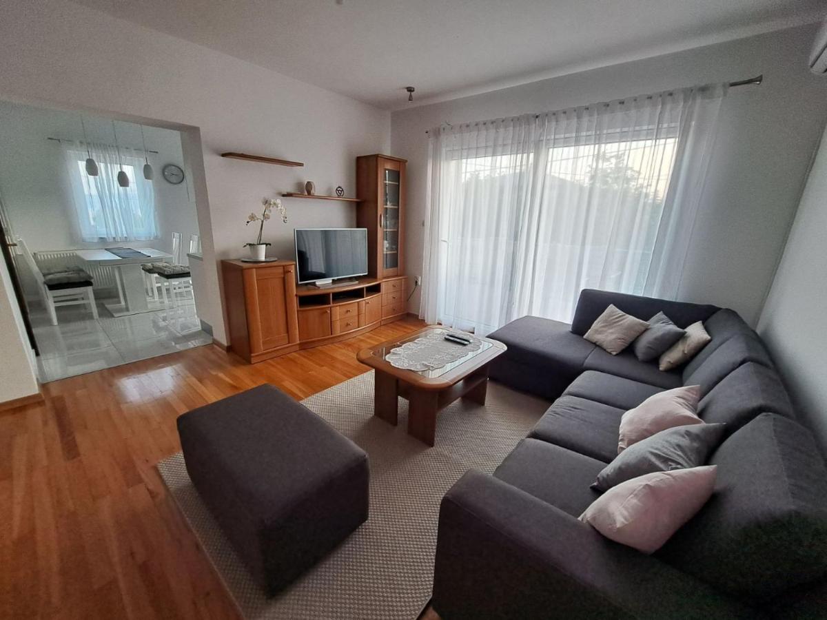 Apartment Nina Новий Винодольський Екстер'єр фото
